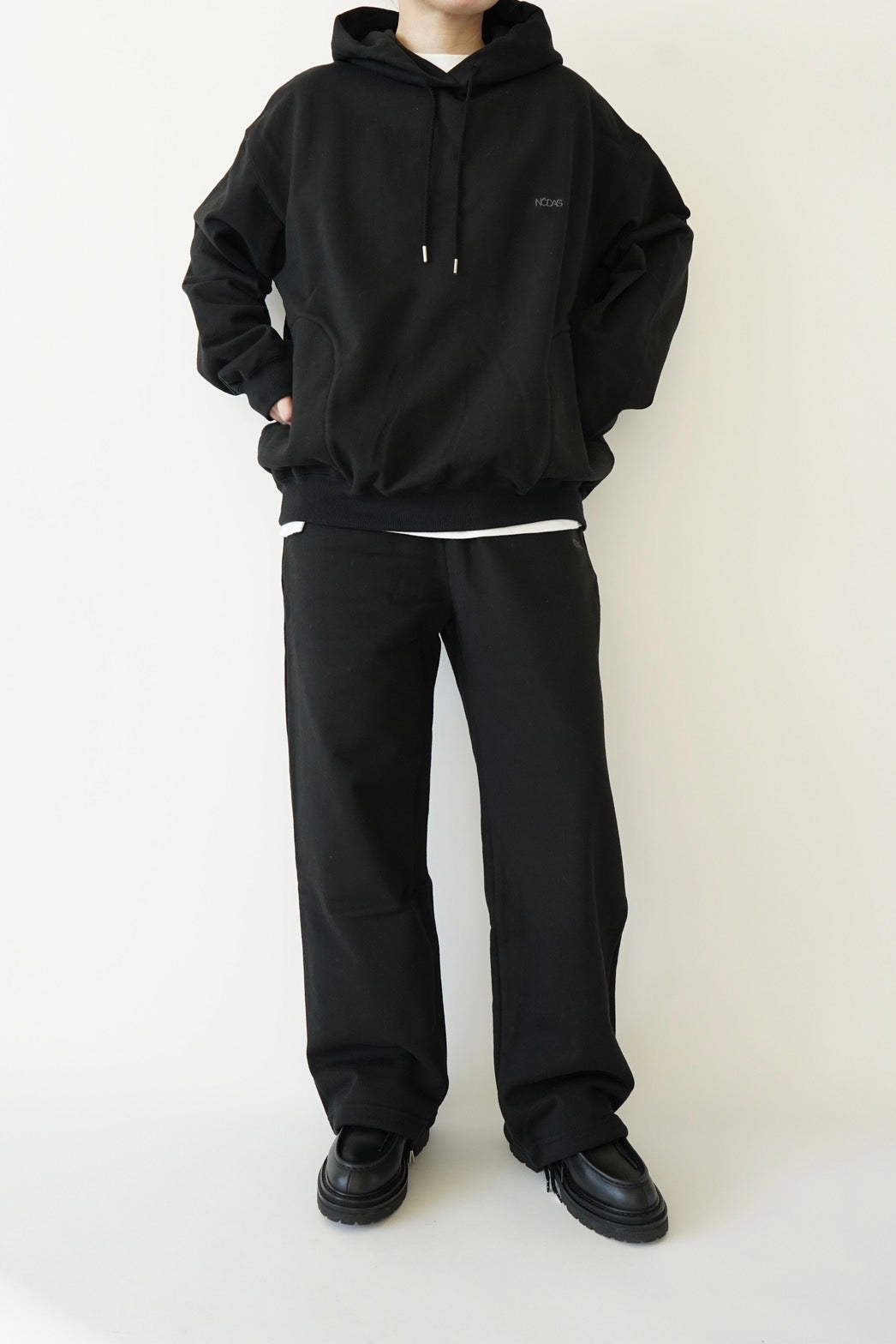 Heavy weight logo sweat hoodie - BLACK