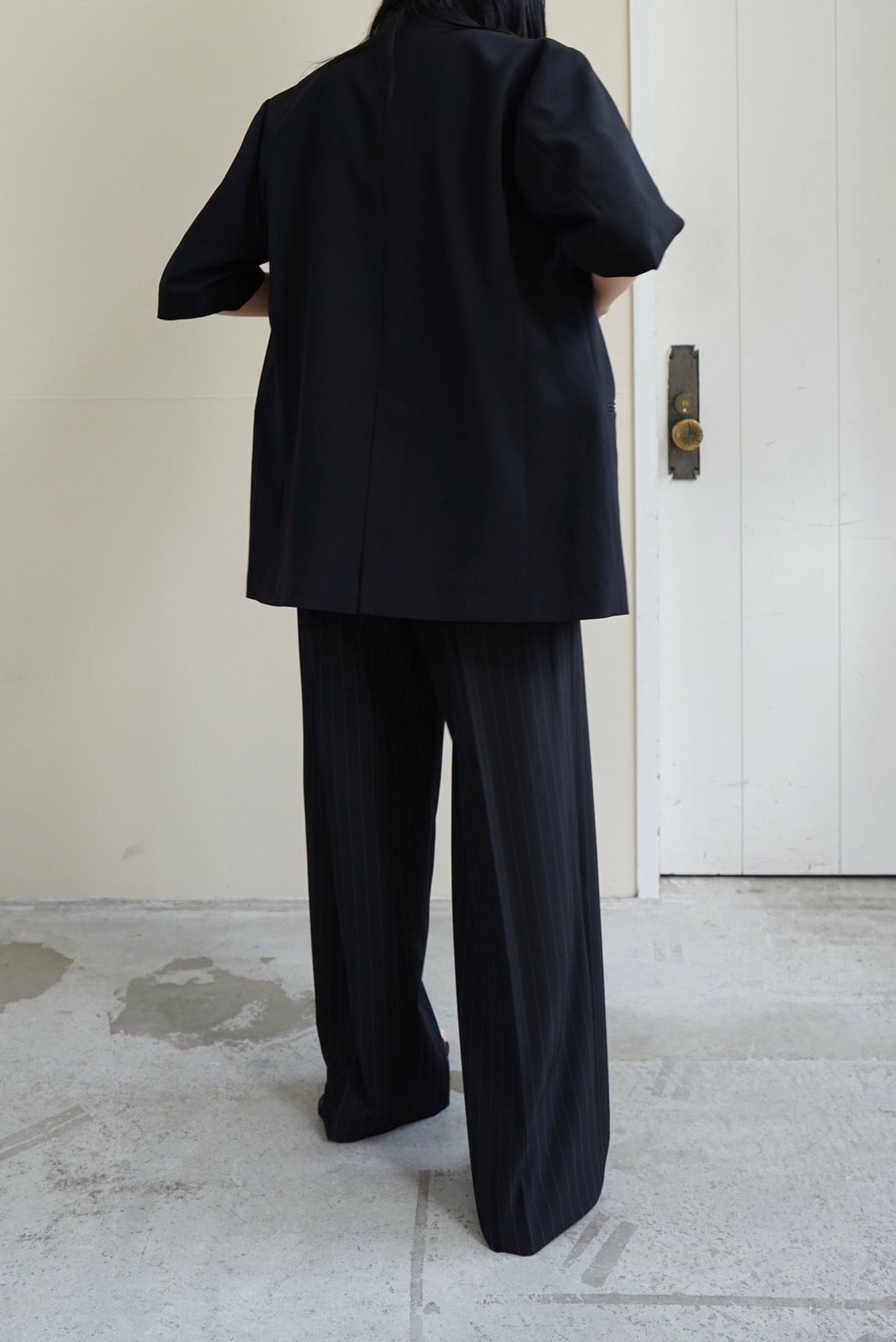 Half Sleeve Jacket - BLACK