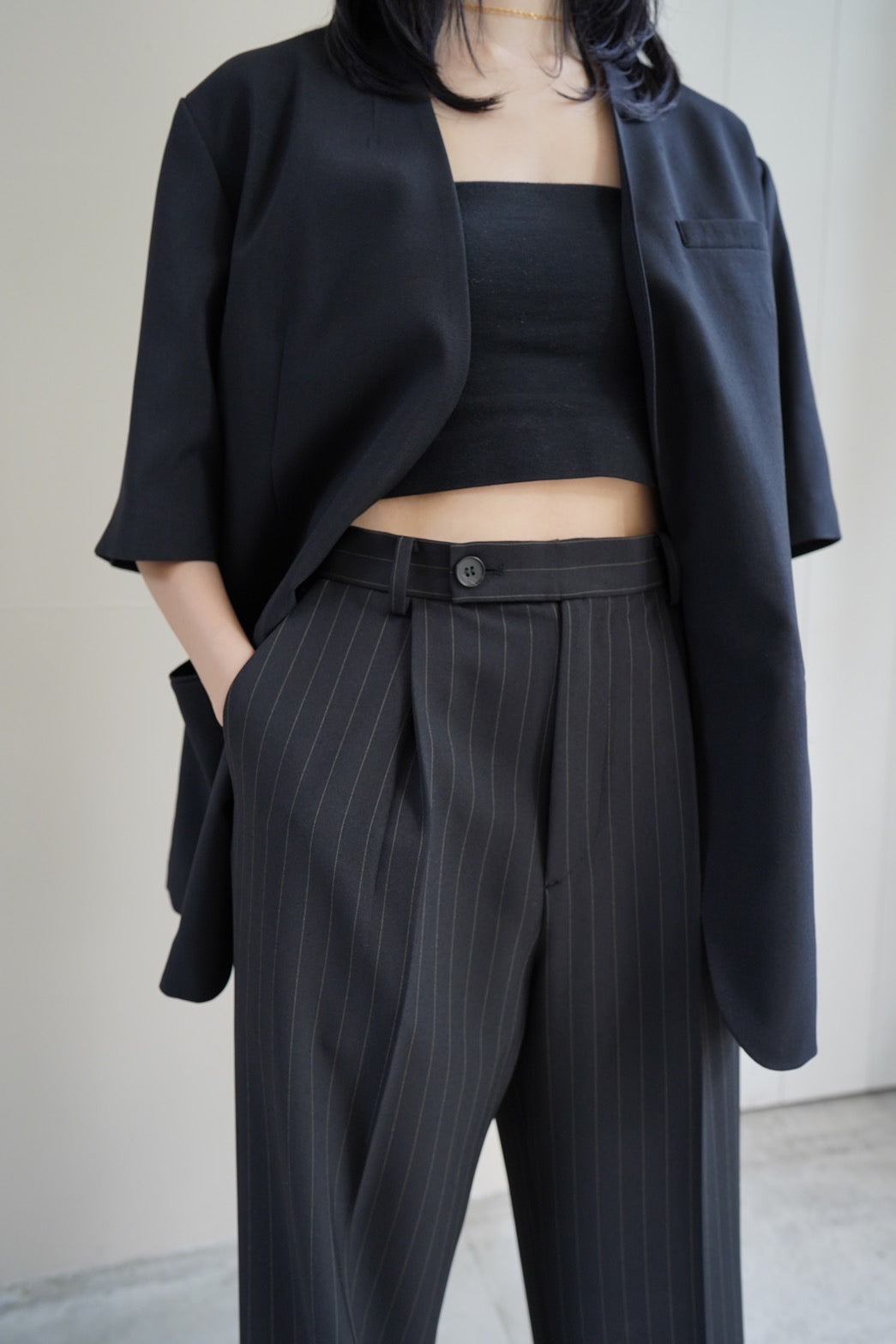 Half Sleeve Jacket - BLACK
