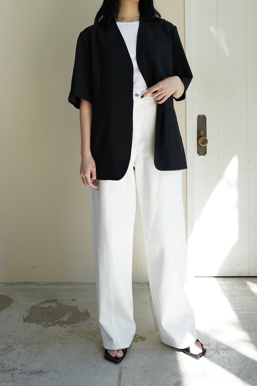 Half Sleeve Jacket - BLACK