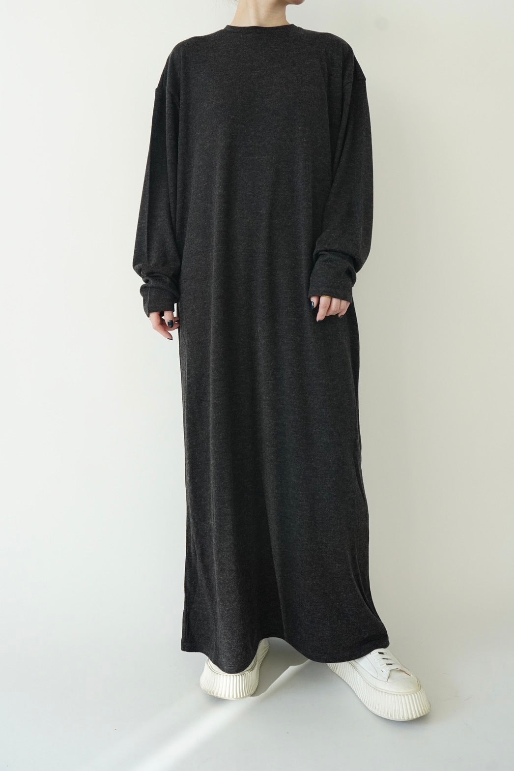 Long onepiece - HEATHER BLACK