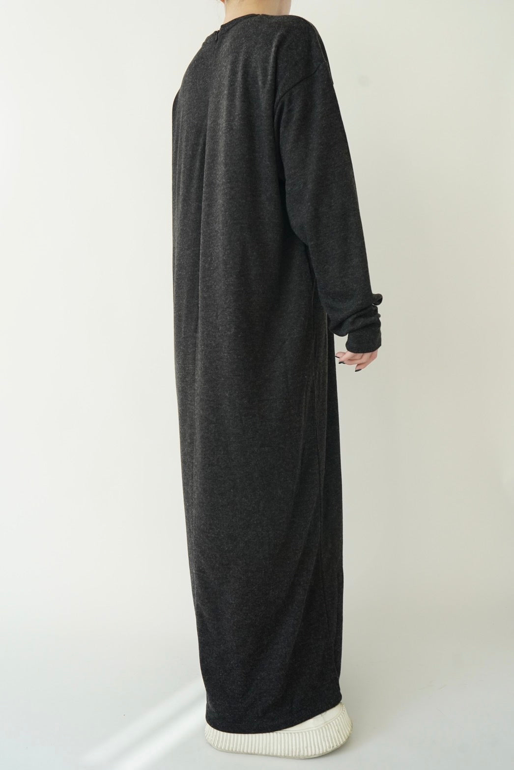 Long onepiece - HEATHER BLACK