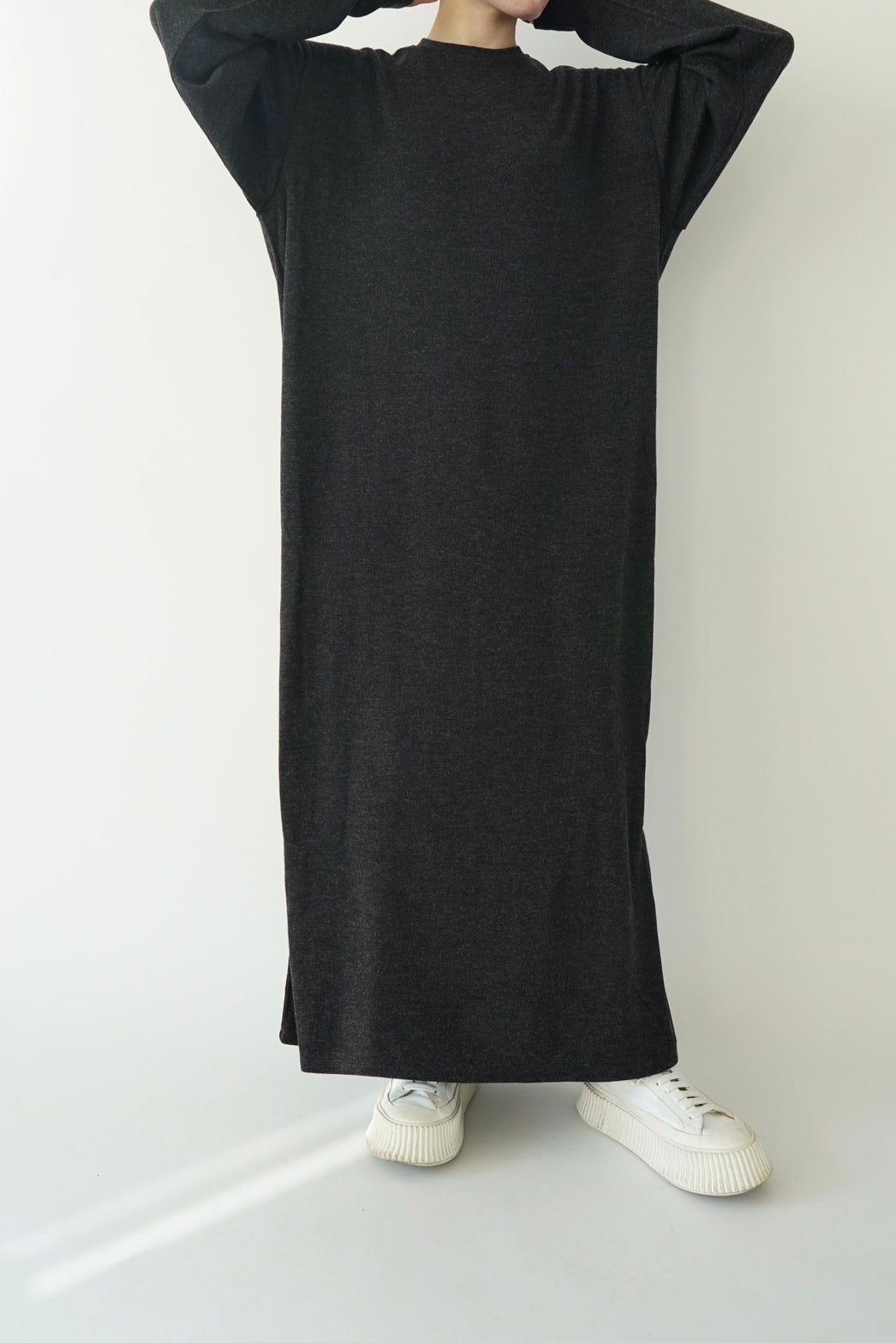 Long onepiece - HEATHER BLACK