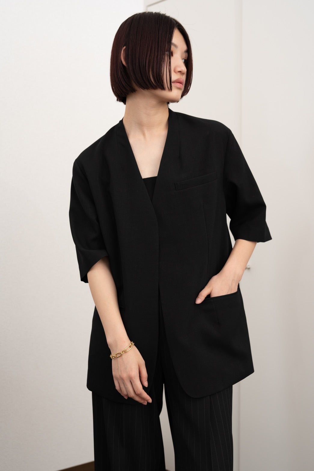 Half Sleeve Jacket - BLACK