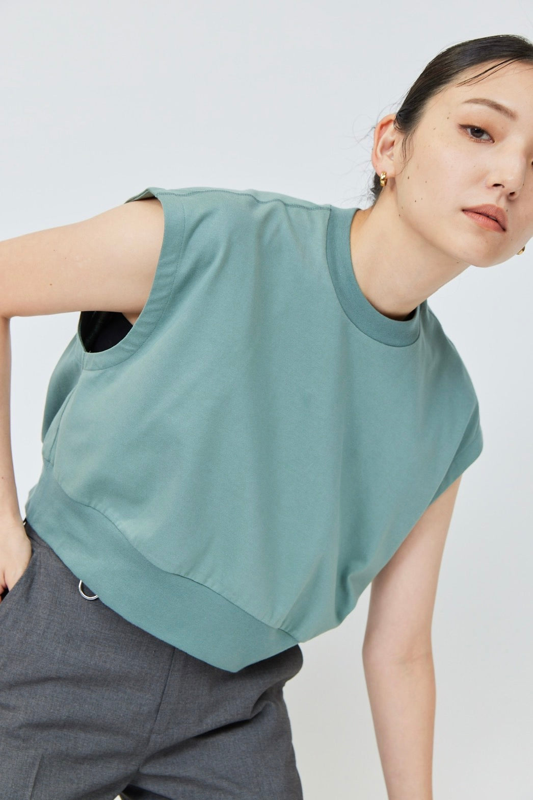 Sleeveless C/S - GREEN