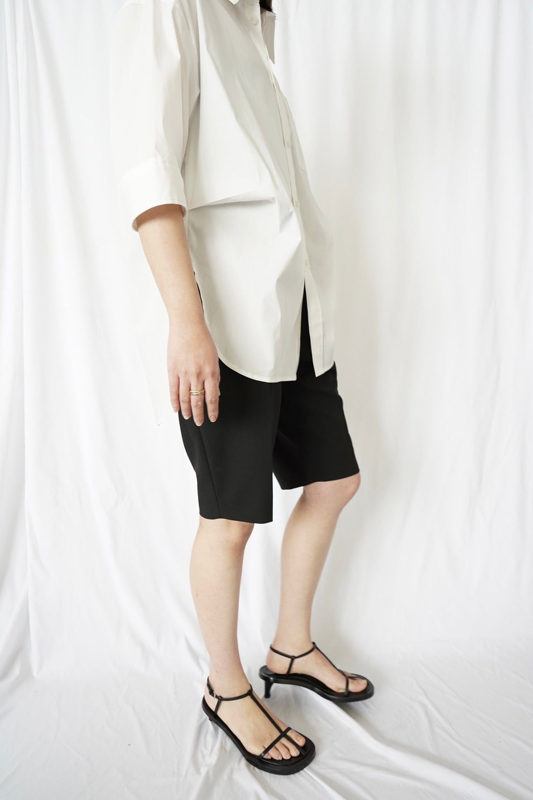 Half Sleeve Big Shirt - WHITE