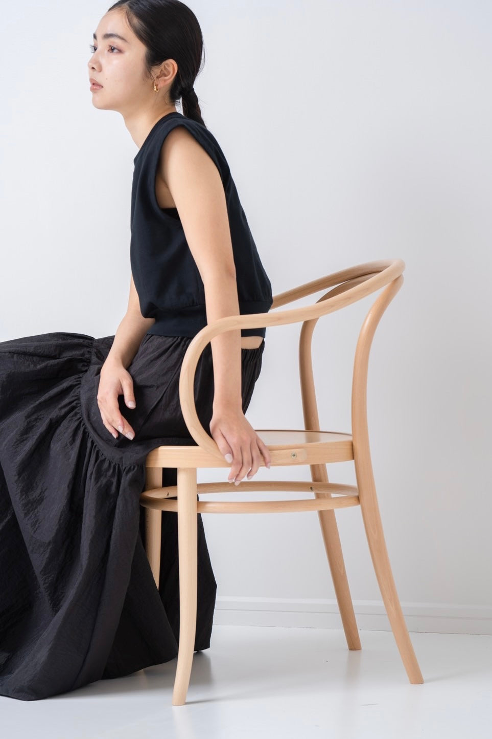 Sleeveless C/S - BLACK