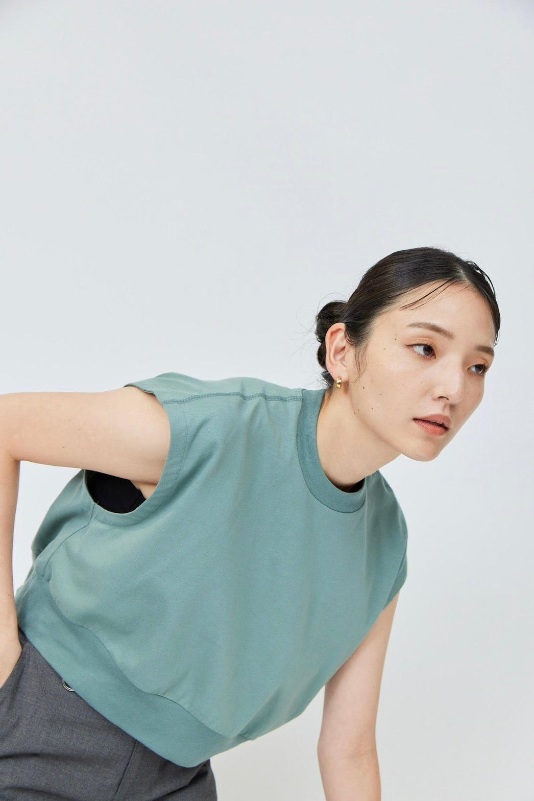 Sleeveless C/S - GREEN