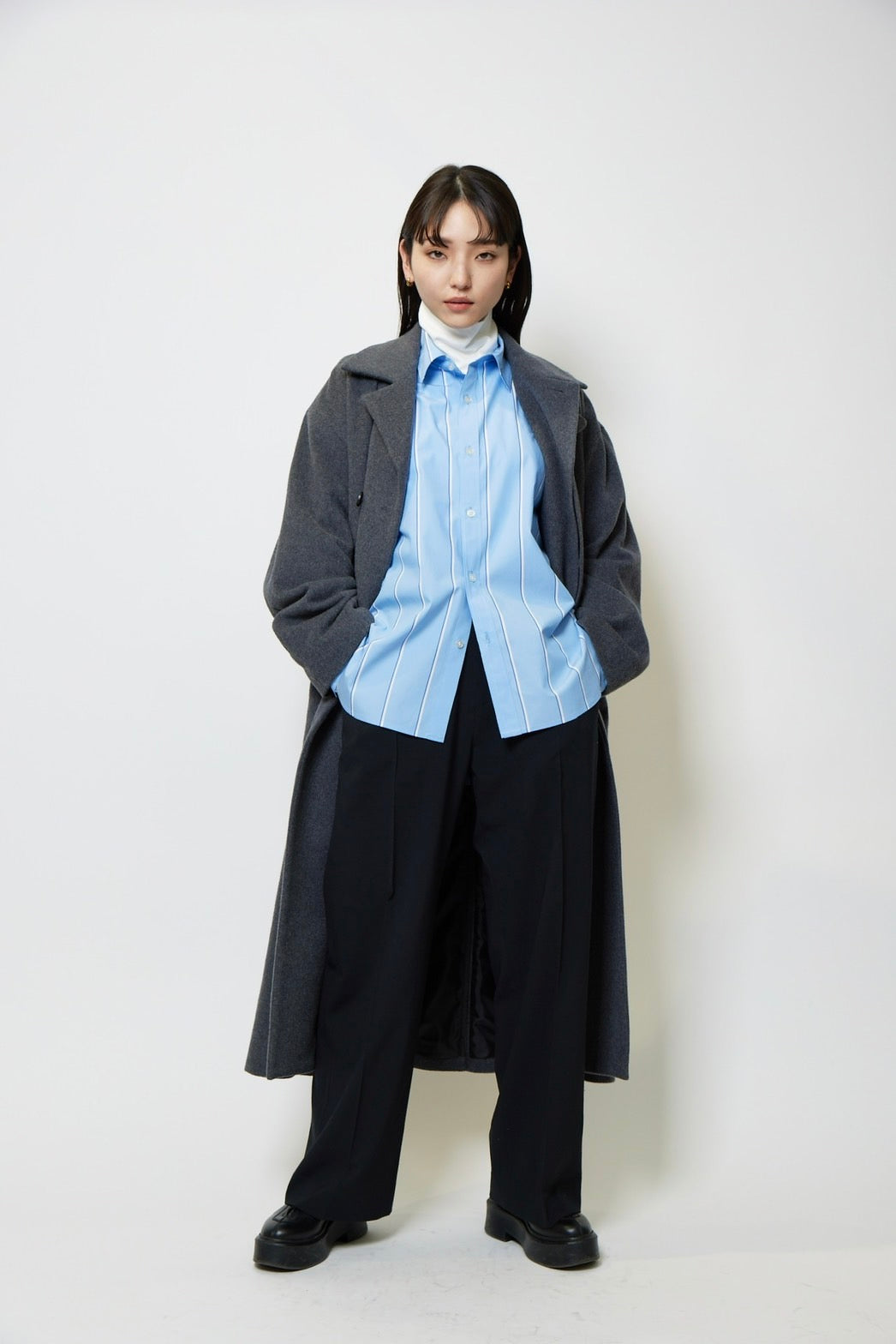 Belted tuck pants - BLACK