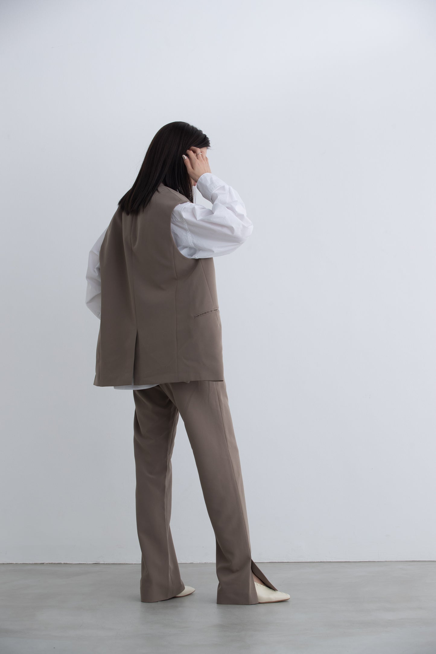 BASIC SLIT PANTS