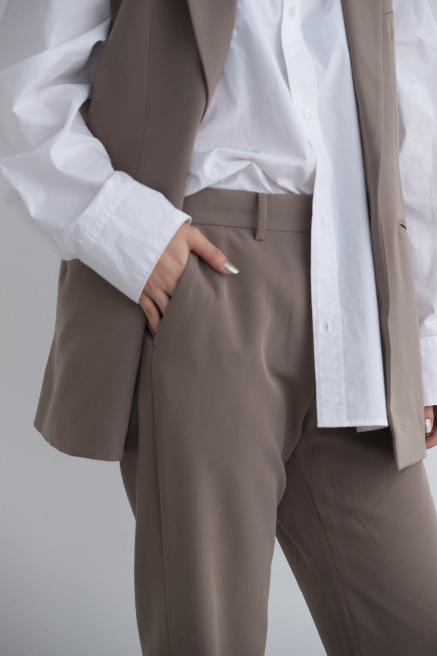 BASIC SLIT PANTS