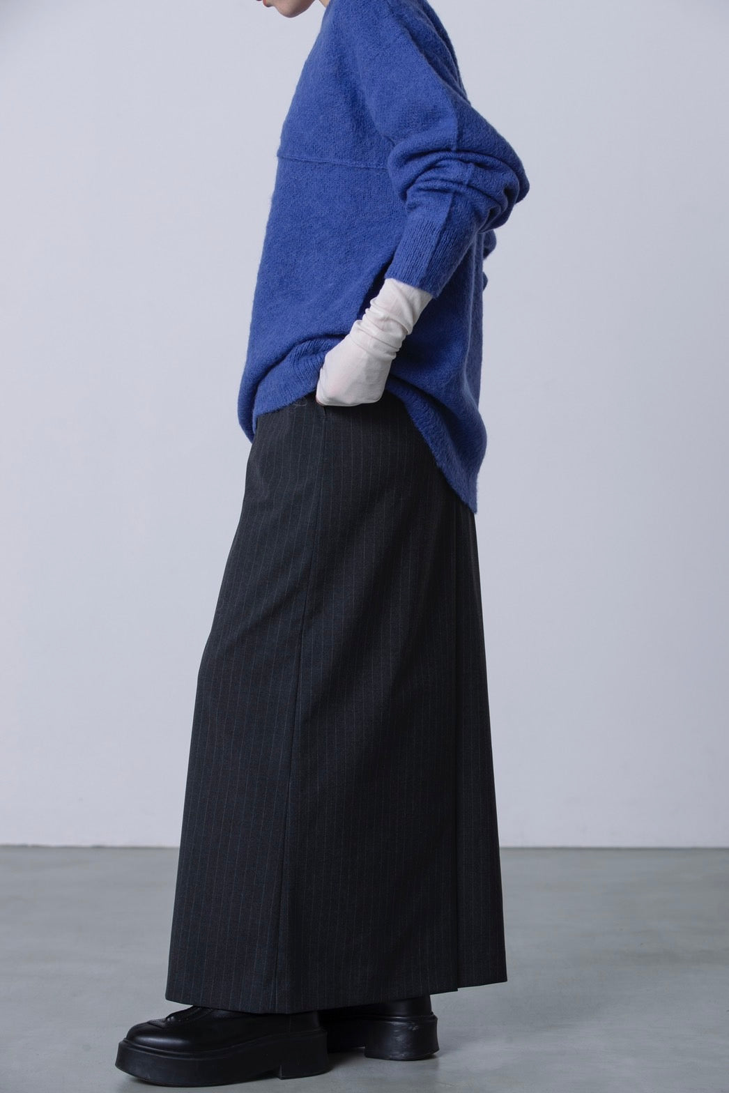 LONG SLEEVE TEE