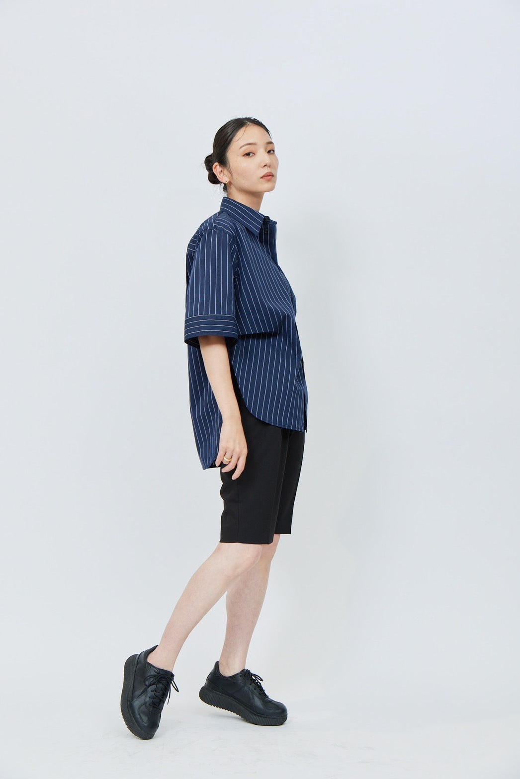 Bermuda Pants - BLACK