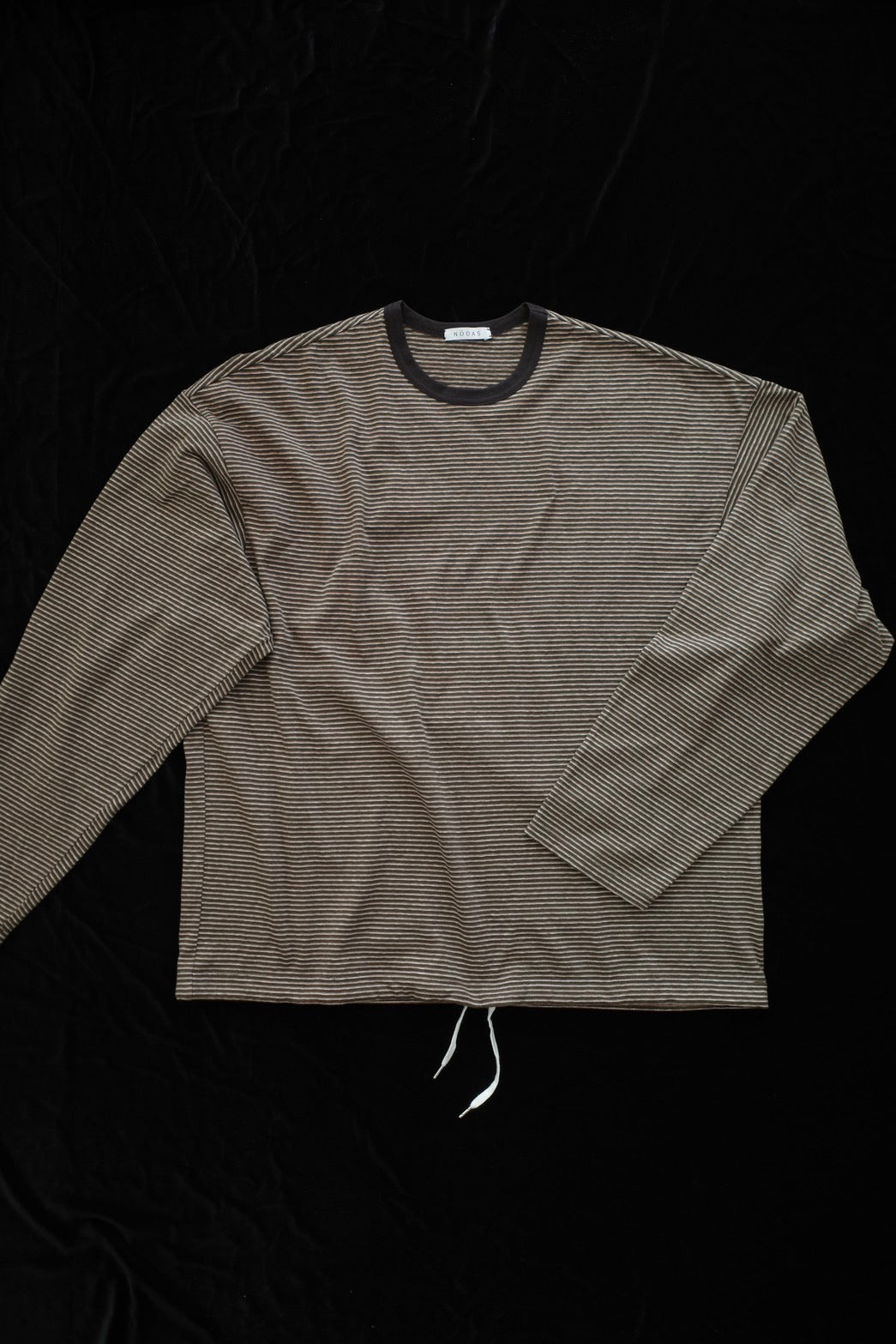トップス NODAS Drawcord border c/s ecru brown Drawcord border C/S - BROWN – NŌDAS ONLINE STORE