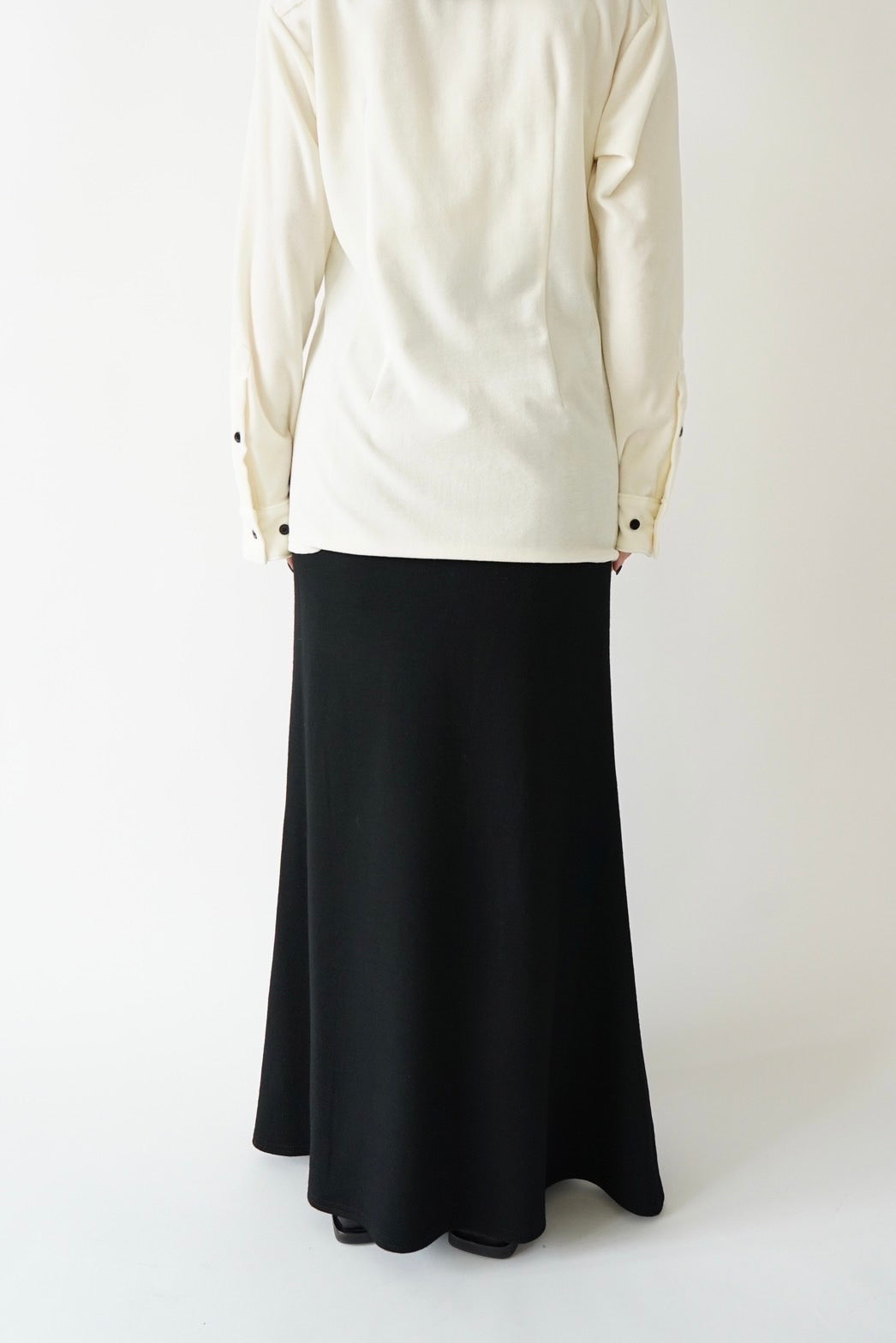 Wool long skirt - BLACK