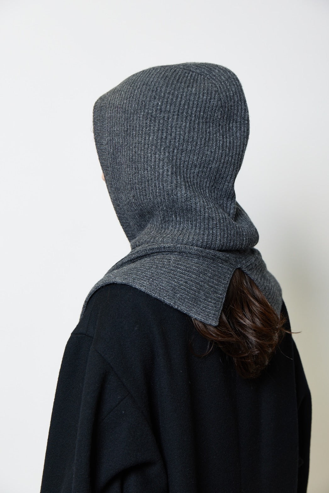 Knit hoodie muffler - CHARCOAL GRAY