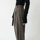 Belted tuck pants - BROWN